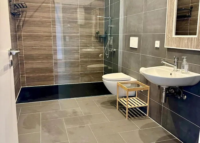 Castle View 3 Apartment