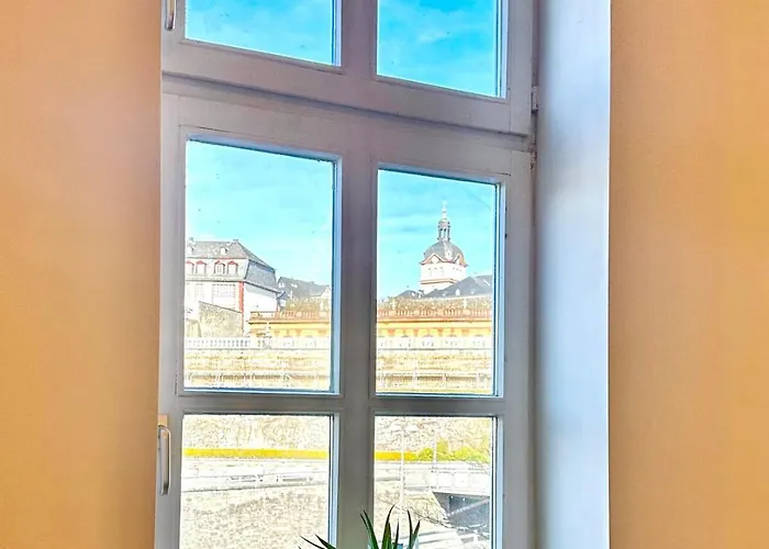 Apartment Castle View 3 *